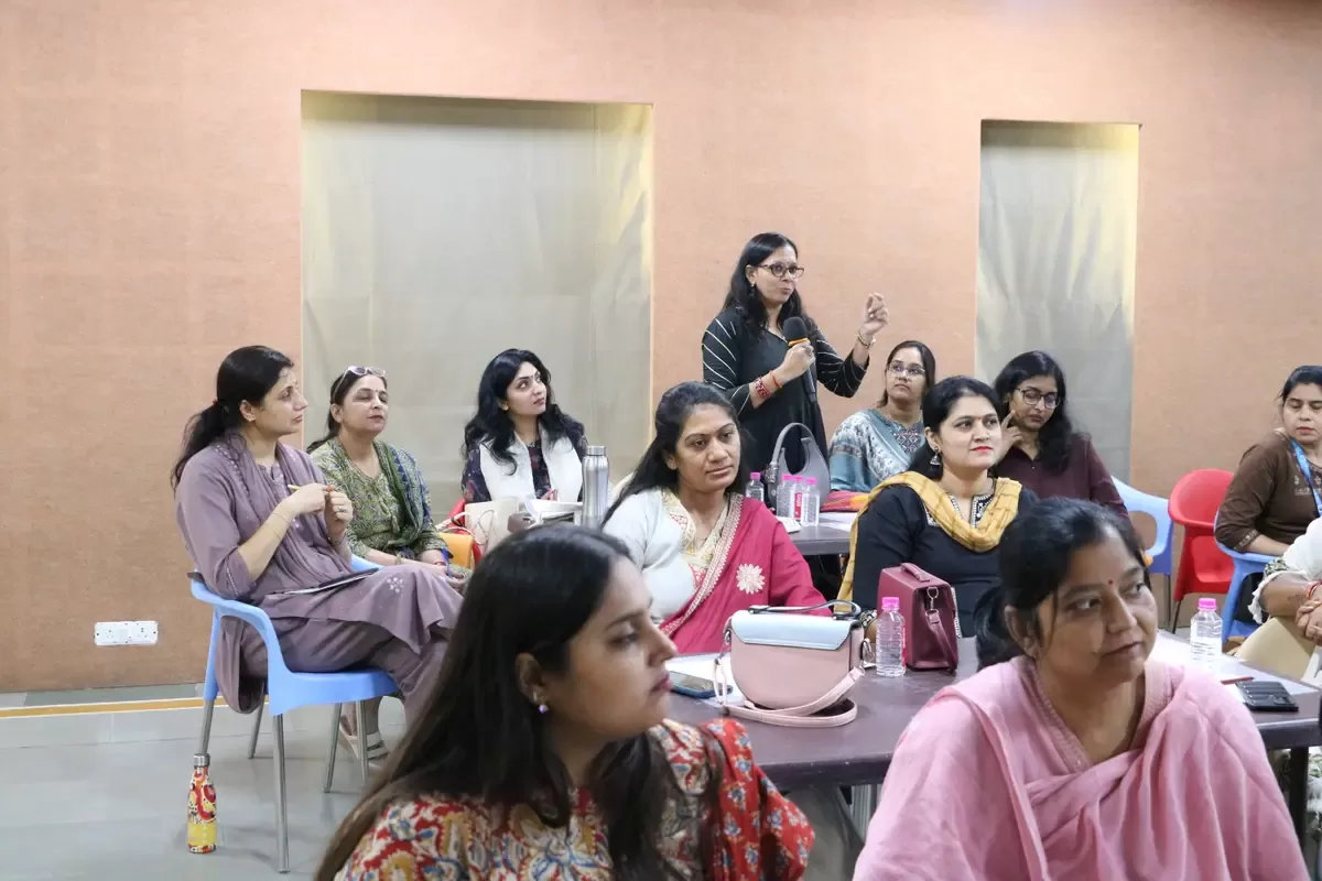 A Workshop on Healing Through Reading: Bibliotherapy in School Libraries