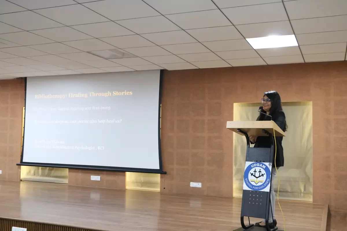 A Workshop on Healing Through Reading: Bibliotherapy in School Libraries