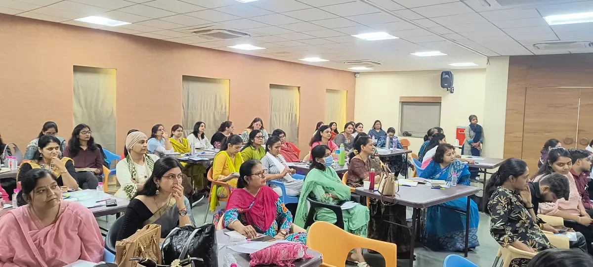 A Workshop on Healing Through Reading: Bibliotherapy in School Libraries